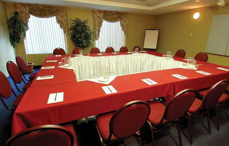 Fairfield Inn By Marriott Montreal Downtown Hotell